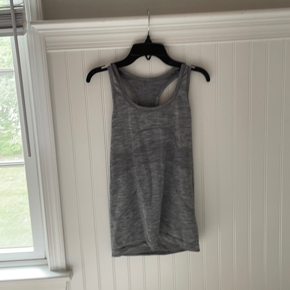 Lulu Lemon, Swiftly Tech Tank, Gray. - image 1